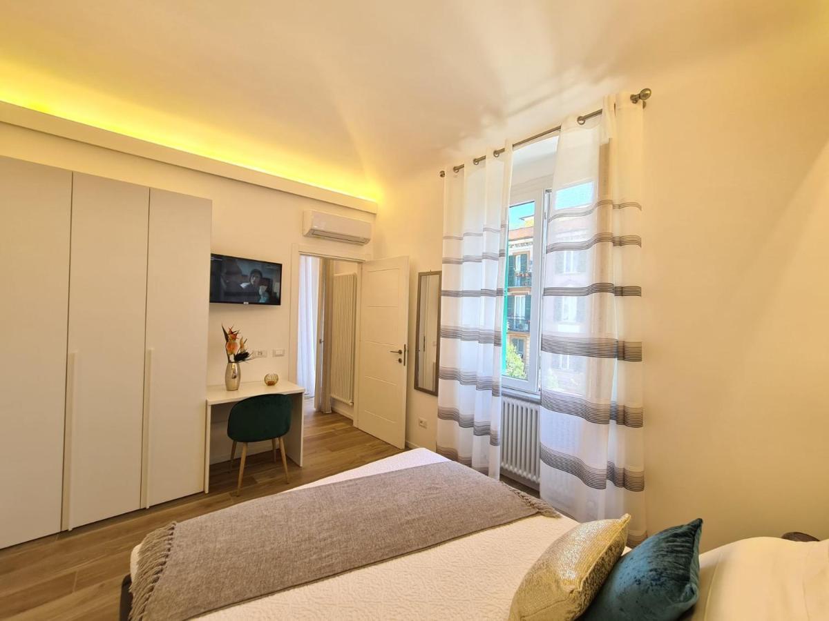 Soni Apartment Специя Екстериор снимка